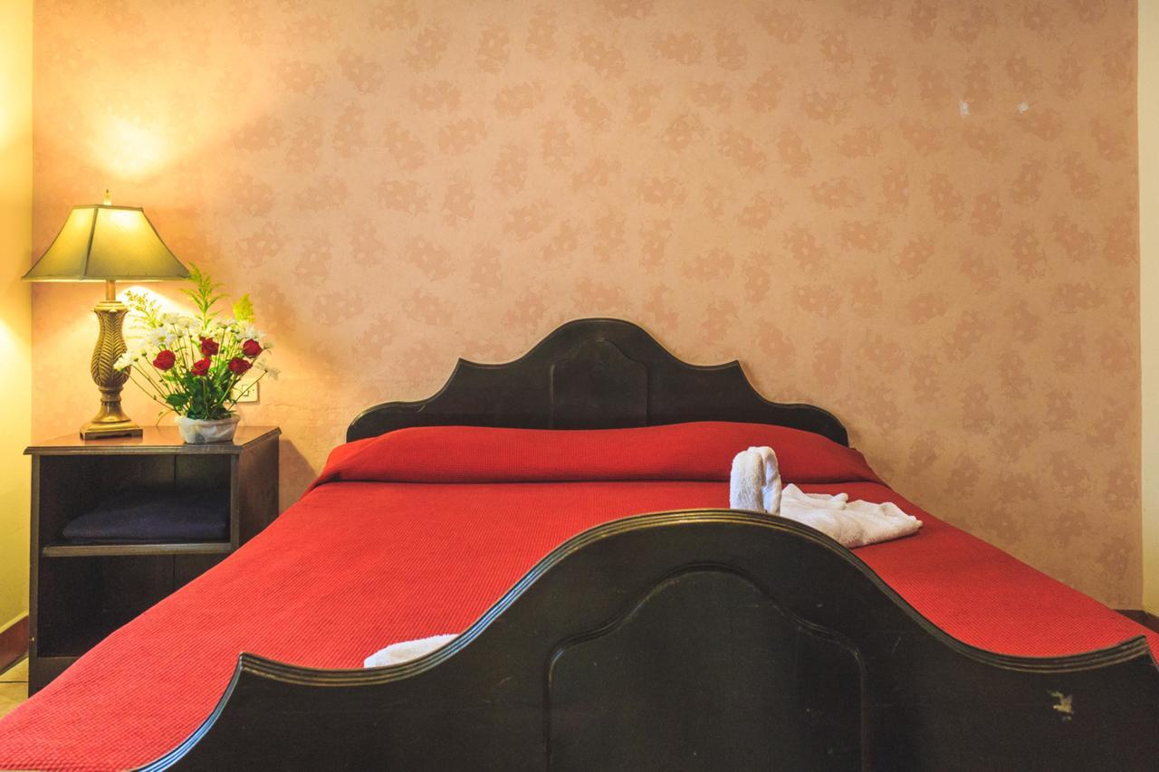 Hotel Casa Santa Lucia 危地马拉安地瓜 外观 照片