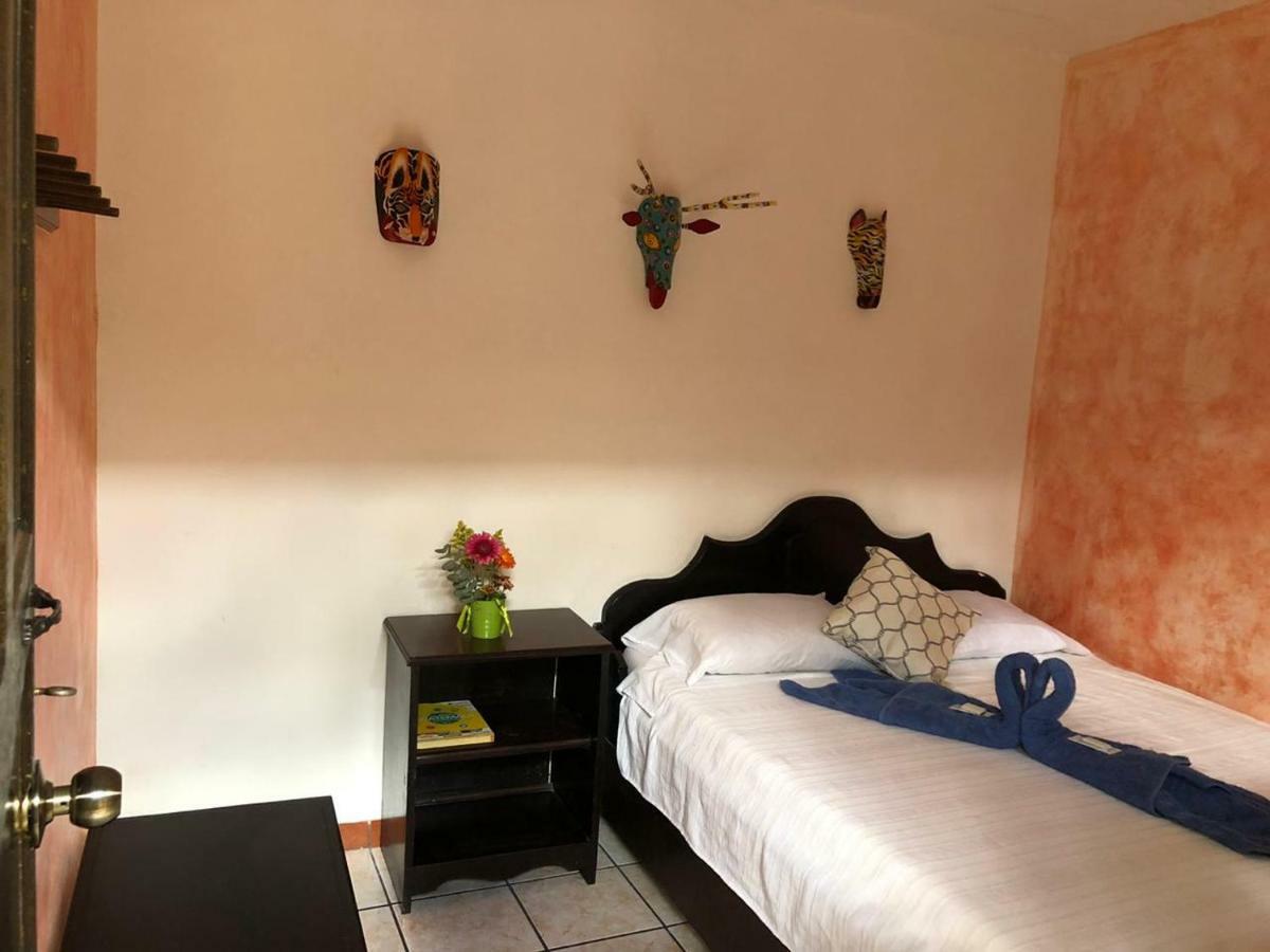 Hotel Casa Santa Lucia 危地马拉安地瓜 外观 照片