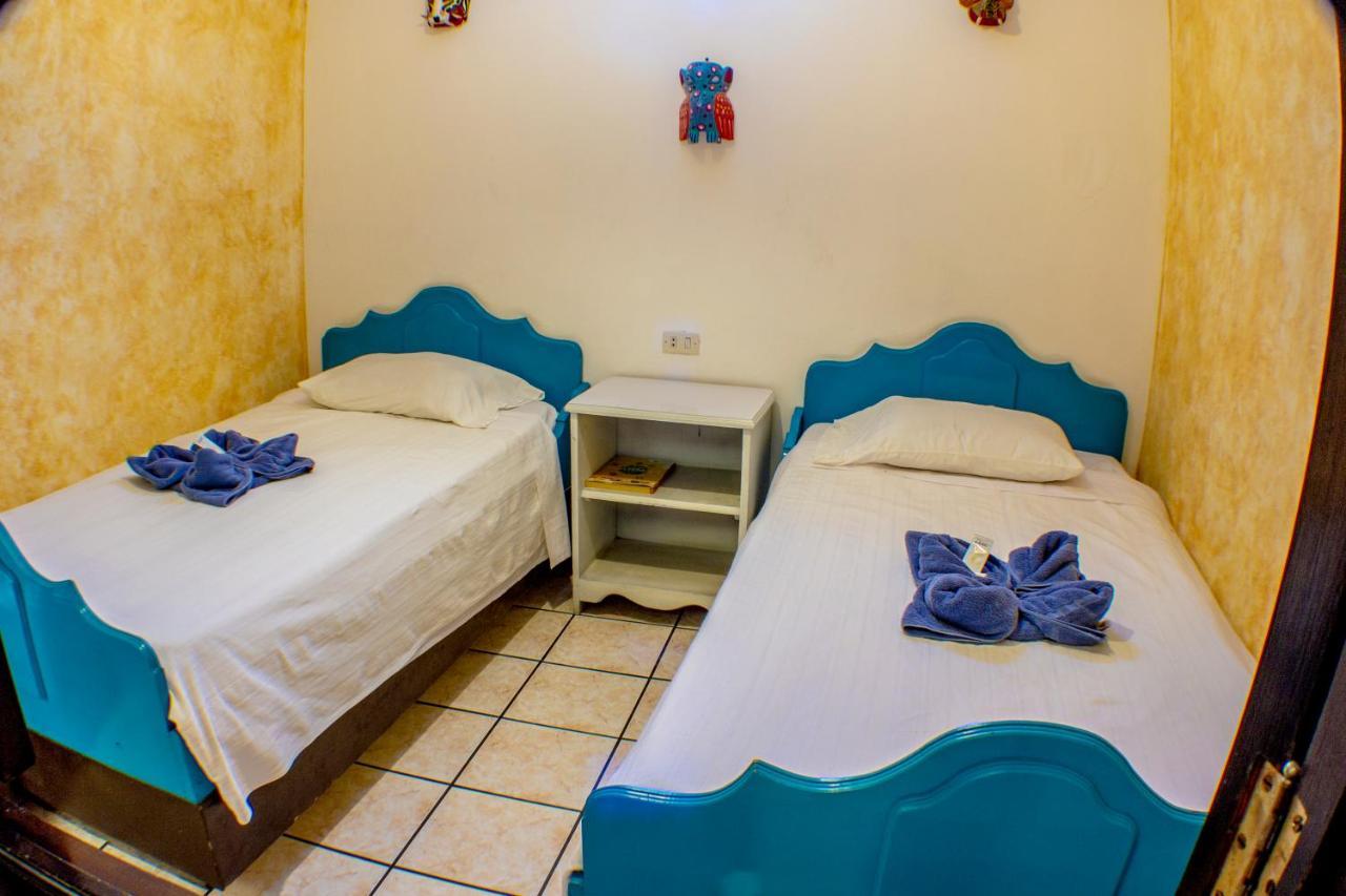 Hotel Casa Santa Lucia 危地马拉安地瓜 外观 照片