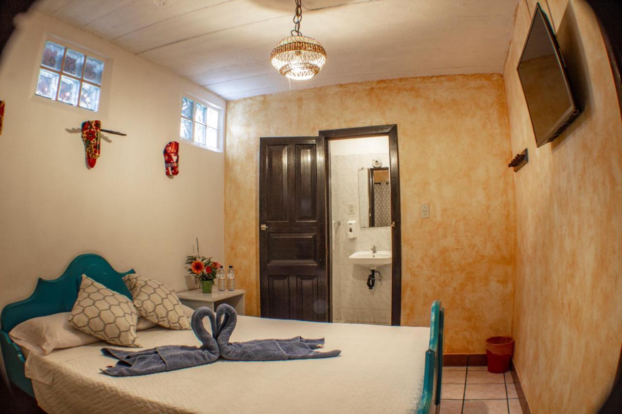 Hotel Casa Santa Lucia 危地马拉安地瓜 外观 照片